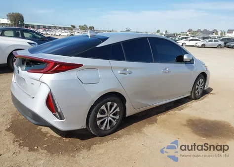 2020 Toyota Prius Prime Xle z USA, uszkodzony, nr VIN JTDKARFP8L3140962